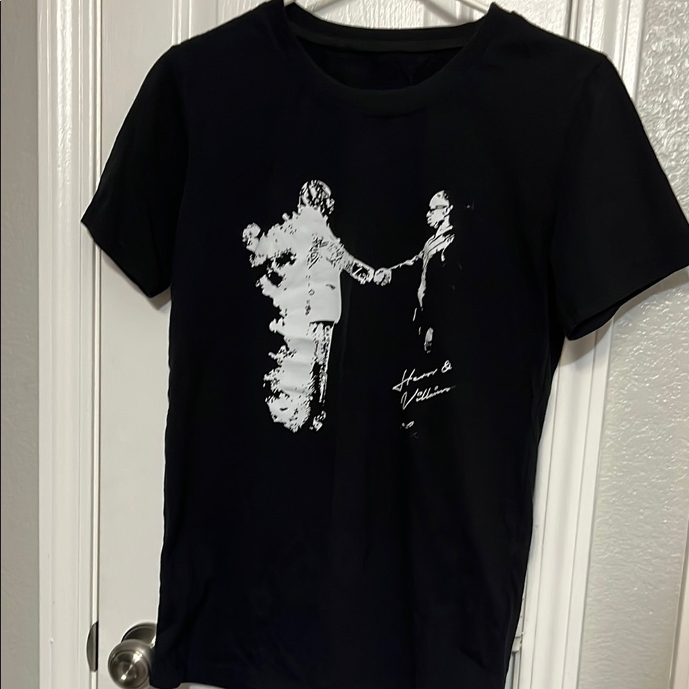 Black Graphic T-Shirt METRO BOOMIN size small